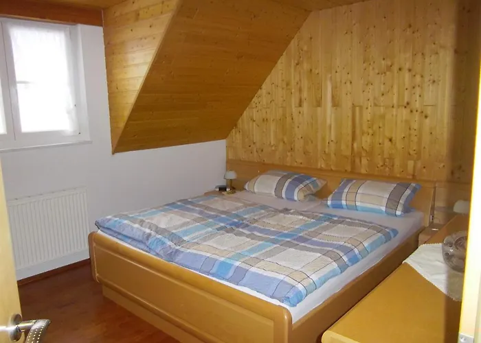 Zweilinden * Steinen (Lorrach)